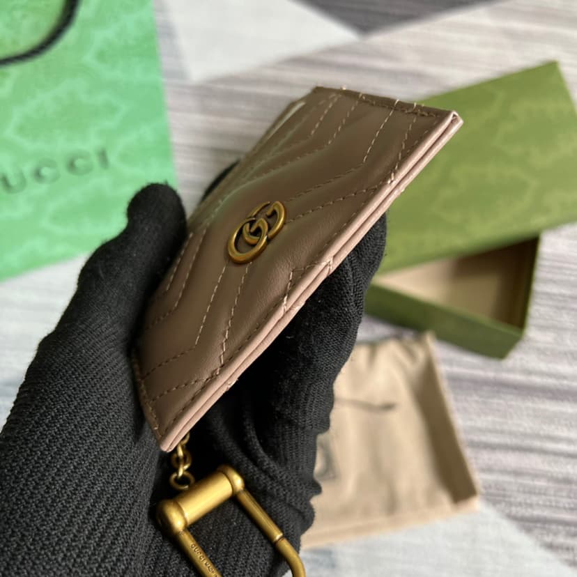 Gucci GG Marmont Keychain Wallet Black/Beige/ Red For Women 627064 DTDHT 1000 3.9 in/ 10 cm