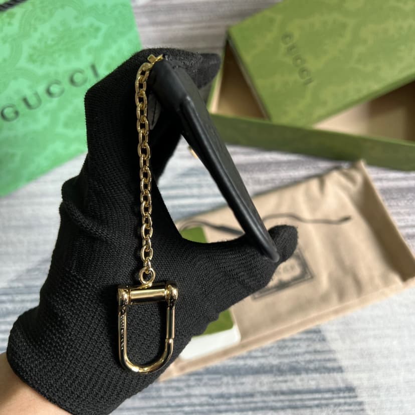 Gucci Signature Key Case Black For Women 4.7in/12cm 447964 CWC1G 1000