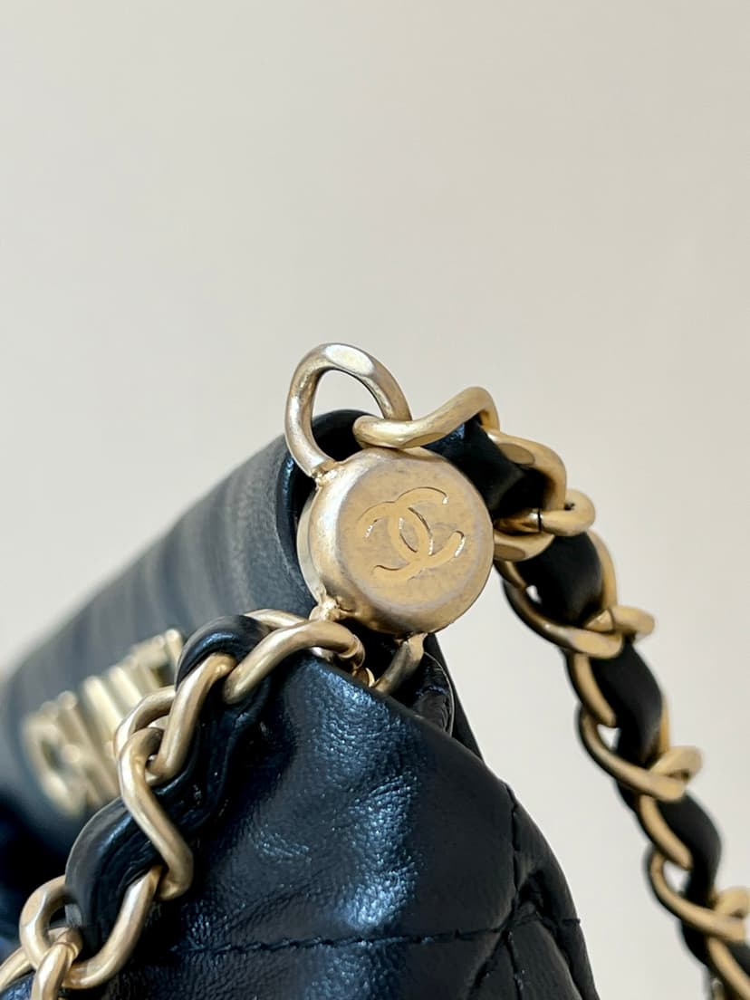 Chanel CC Small Bucket Bag Black For Women 6.7 in / 17 cm