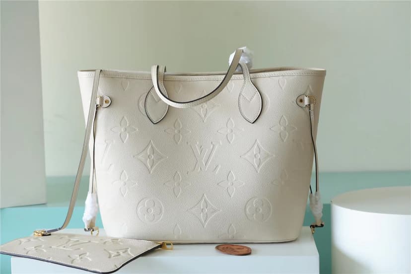 Louis Vuitton Neverfull MM Beige For Women 12.2in/ 31cm M46676