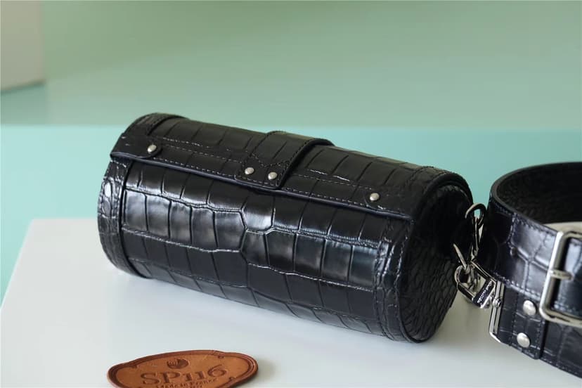 Louis Vuitton Papillon Trunk Black For Women 7.5in/19cm