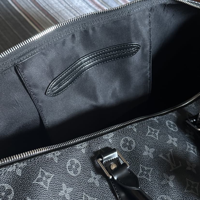 Louis Vuitton Keepall Bandouliere 55 Monogram Eclipse Canvas For Men, Men's Bags, Travel Bags 21.7in/55cm LV M40605