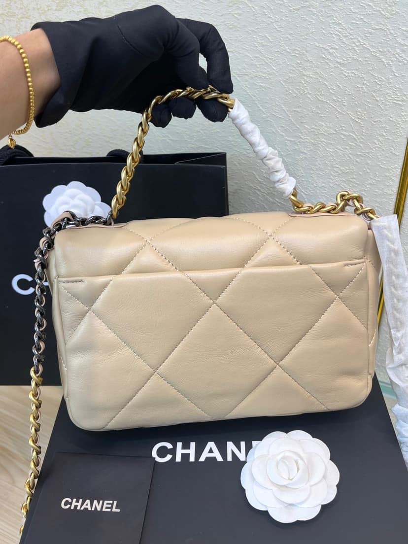 Chanel 19 Flap Bag Beige For Women 10.1in/26cm