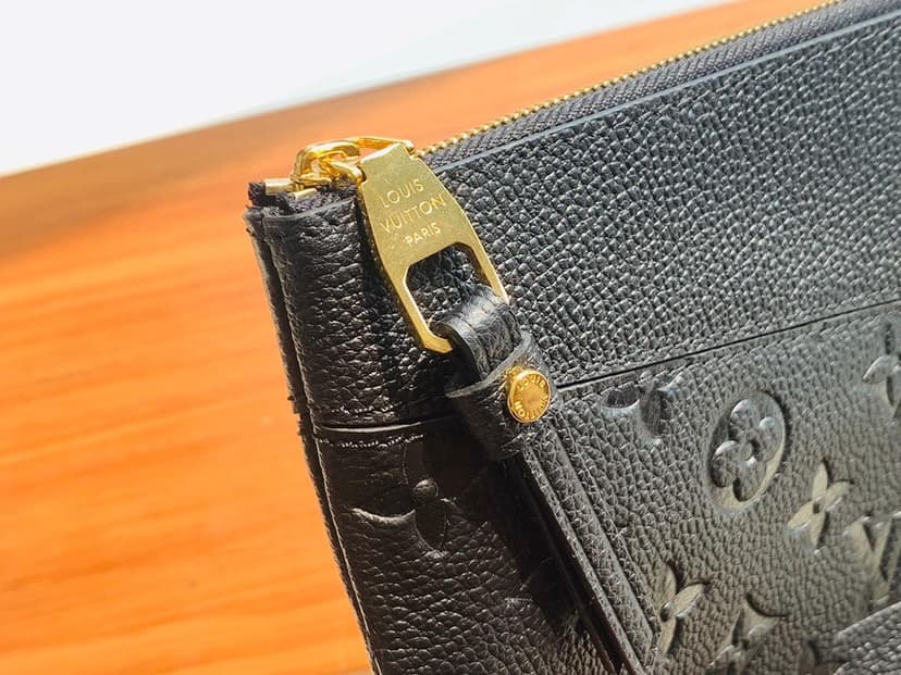 Louis Vuitton Daily Pouch Monogram Empreinte Black For Men, Men's Wallet 11.6in/29.5cm LV M62937