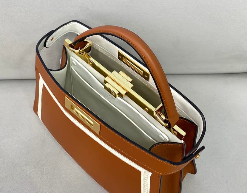 Fendi Peekaboo Bag Brown For Woman 13in/33cm