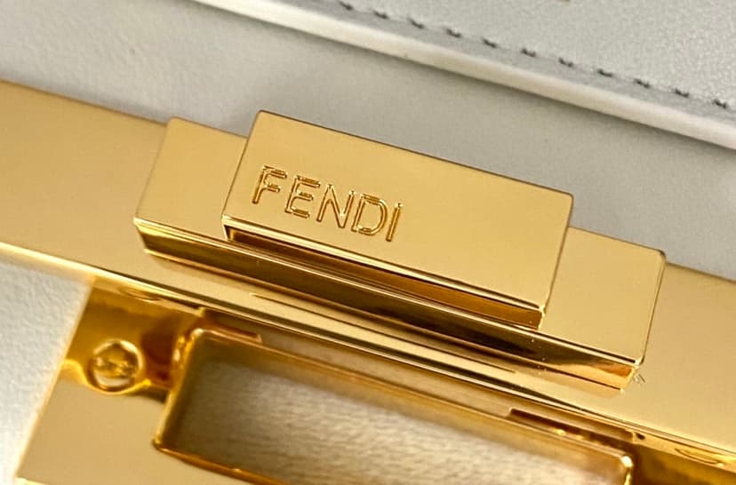 Fendi Peekaboo Bag Brown For Woman 13in/33cm