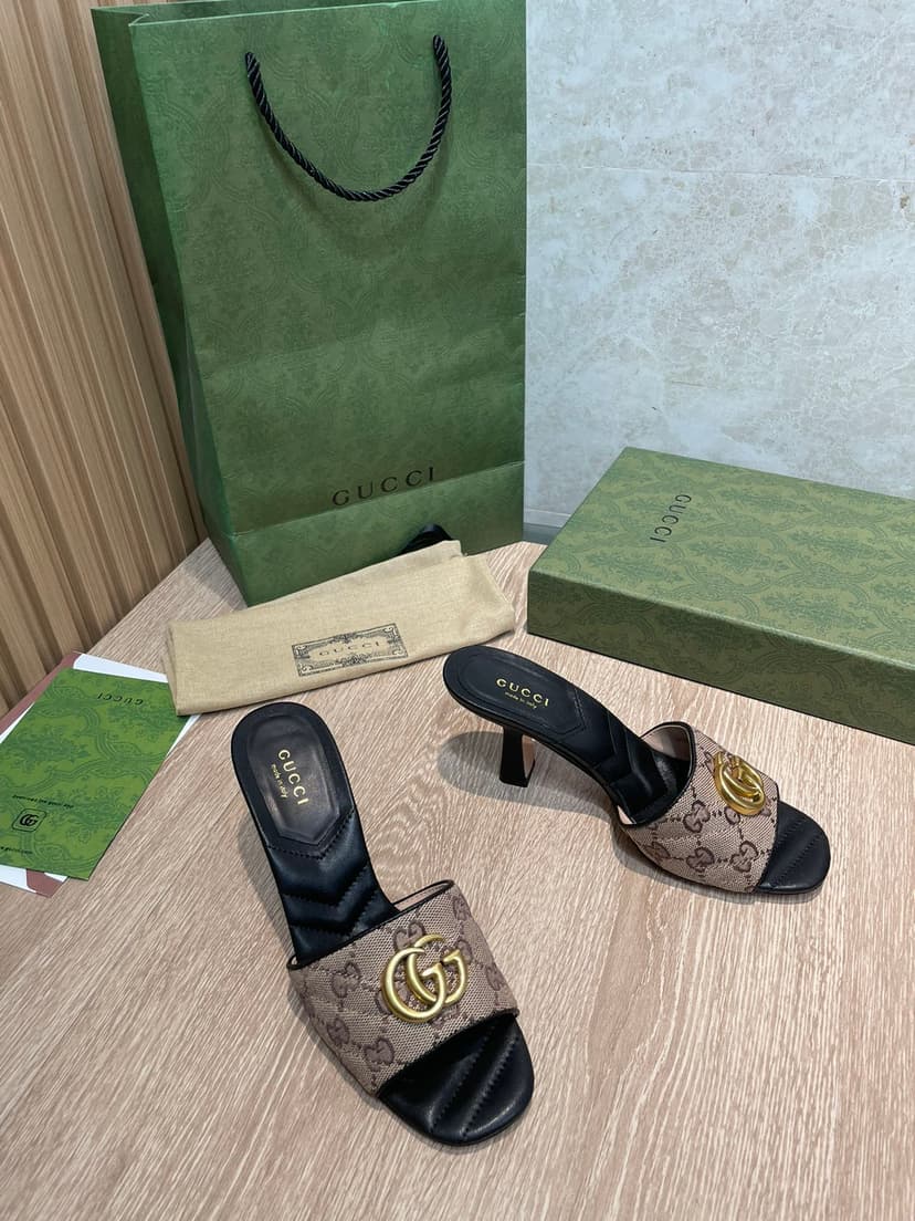 Gucci Double G Slide Sandal Chevron Matelasse Black For Women GG 674839