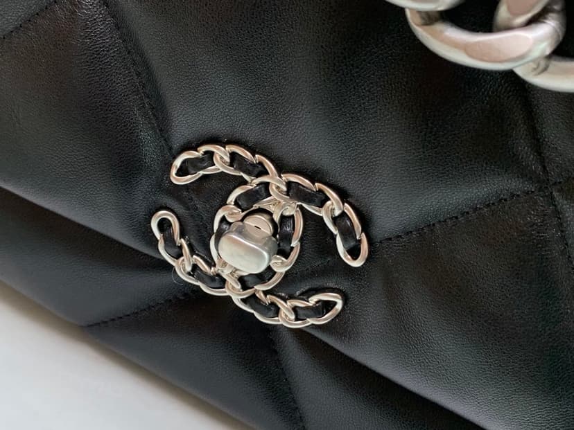 Chanel 19 Maxi Handbag Black For Women 14in/36cm