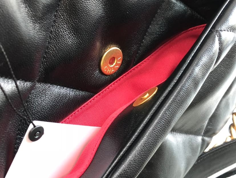 Chanel 19 Maxi Handbag Black For Women 14in/36cm