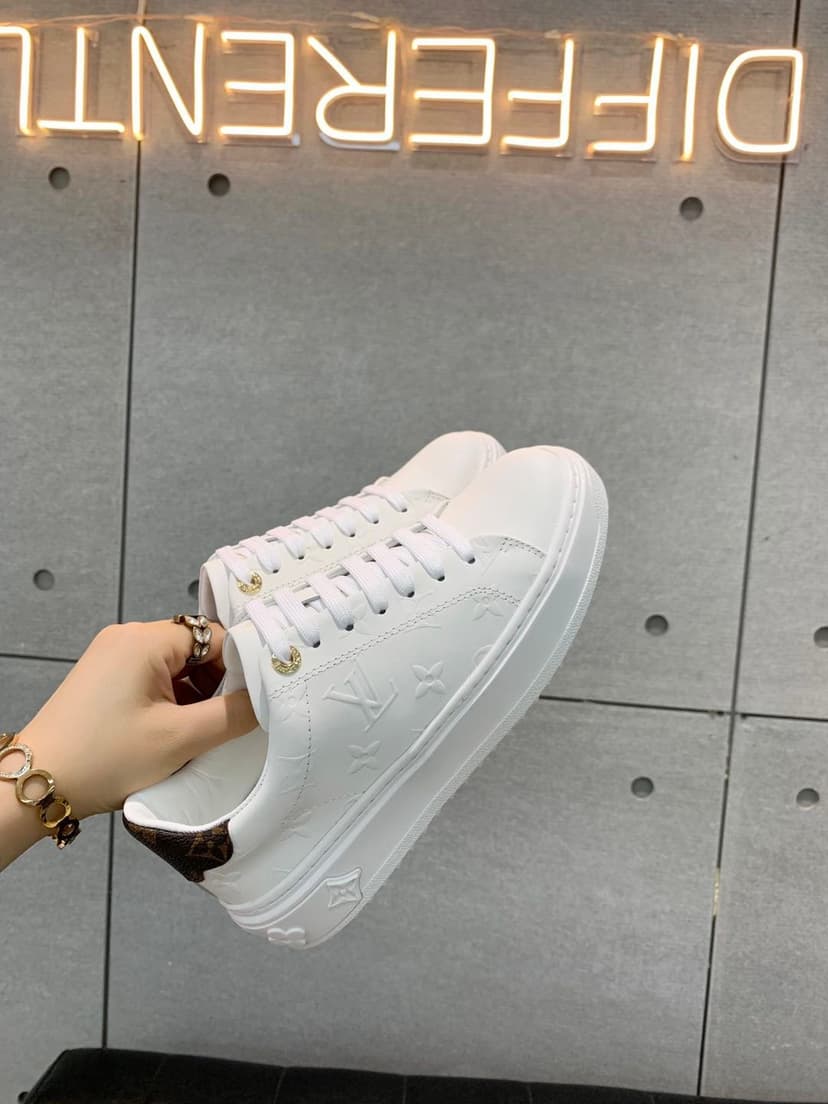 Louis Vuitton Time Out Sneaker White For Women LV 1AAE5O