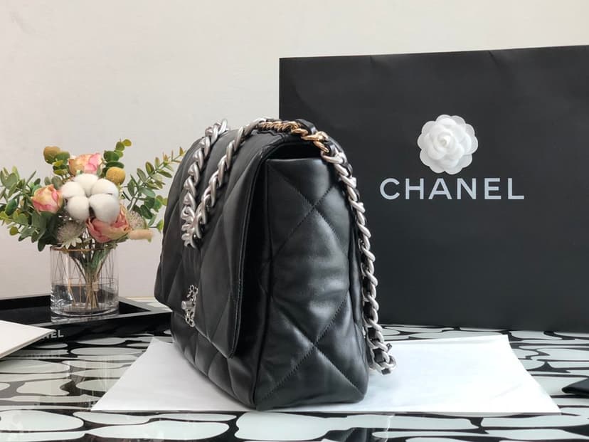 Chanel 19 Maxi Handbag Black For Women 14in/36cm