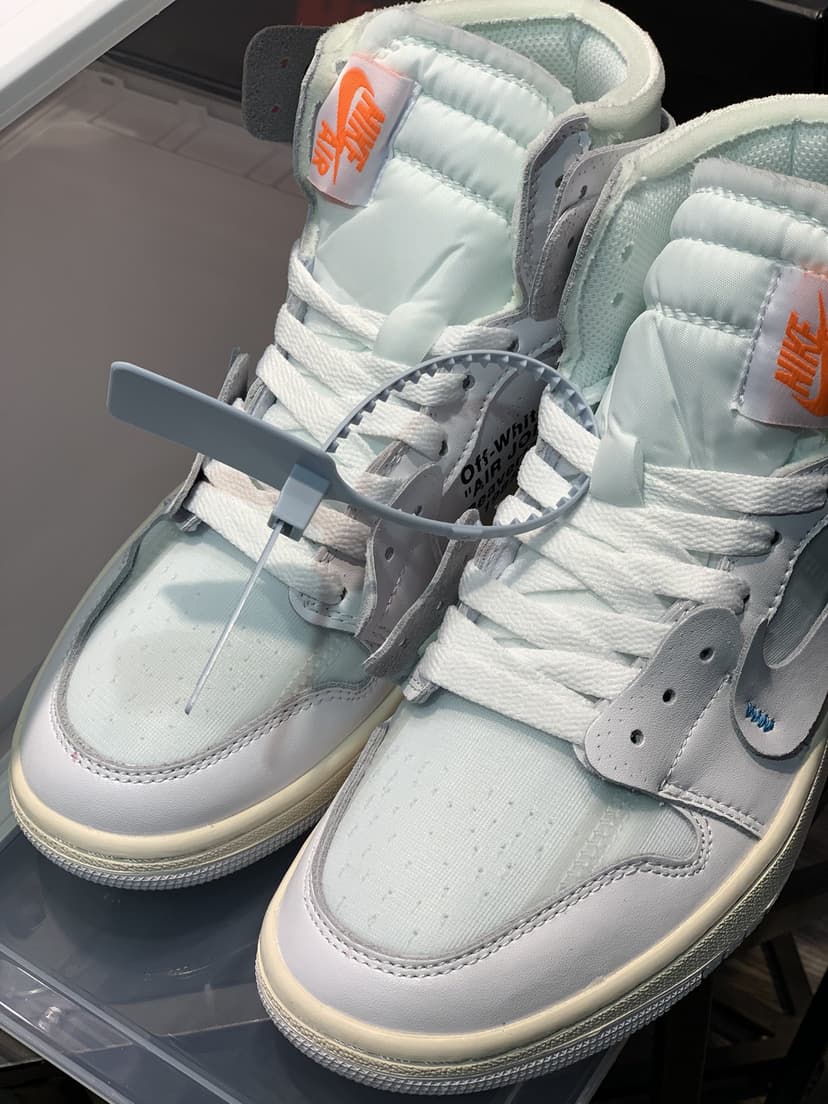 Off-White x Nike Air Jordan 1 Retro High in White Sneaker For Women, Women's Shoes