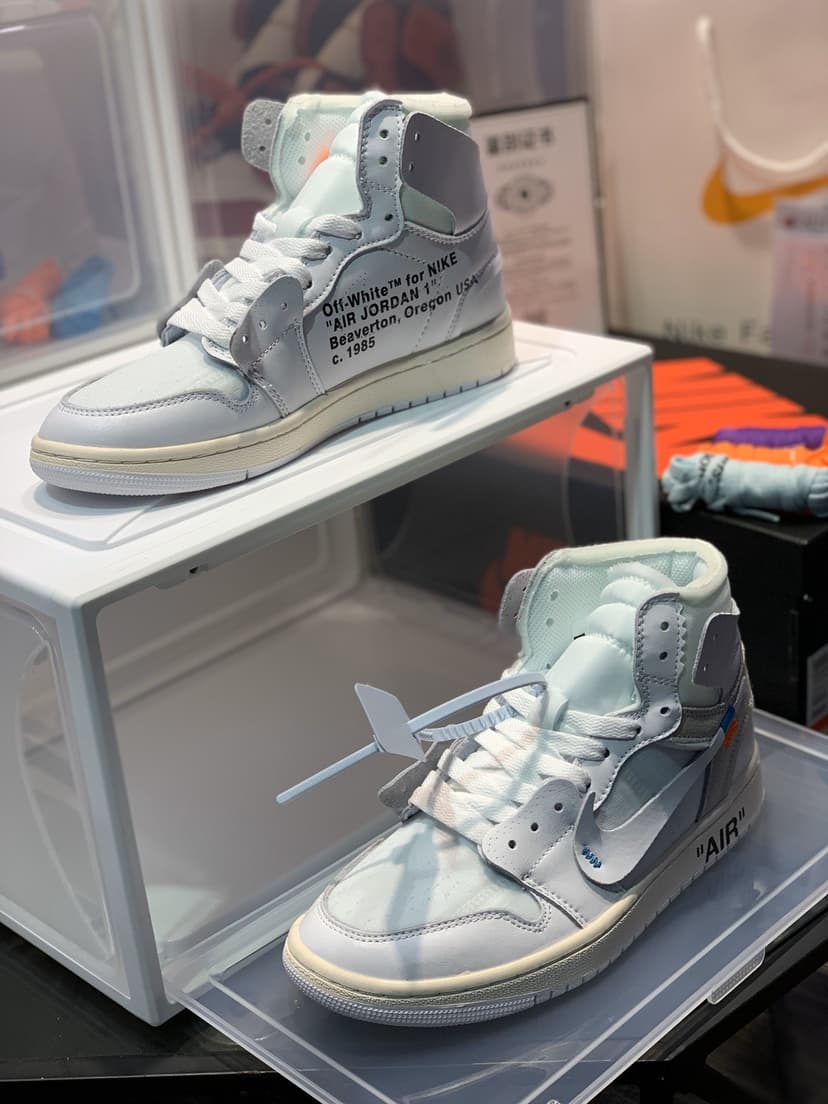Off-White x Nike Air Jordan 1 Retro High in White Sneaker For Women, Women's Shoes