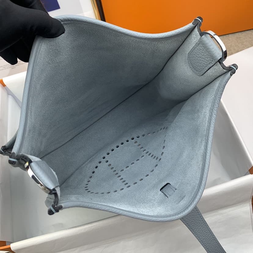 Hermes Evelyne III 29 Bag Light Blue With Silver-Toned Hardware For Women, Women's Shoulder And Crossbody Bags 11.4in/29cm H056277CK18