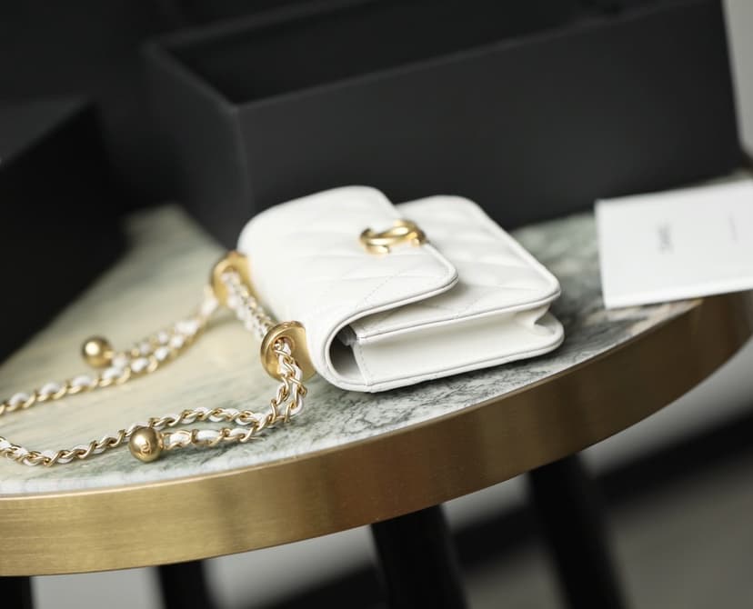 Chanel CO-CO Clutch With Chain 9.5cm/3.7in Gold Toned Hardware For Women White