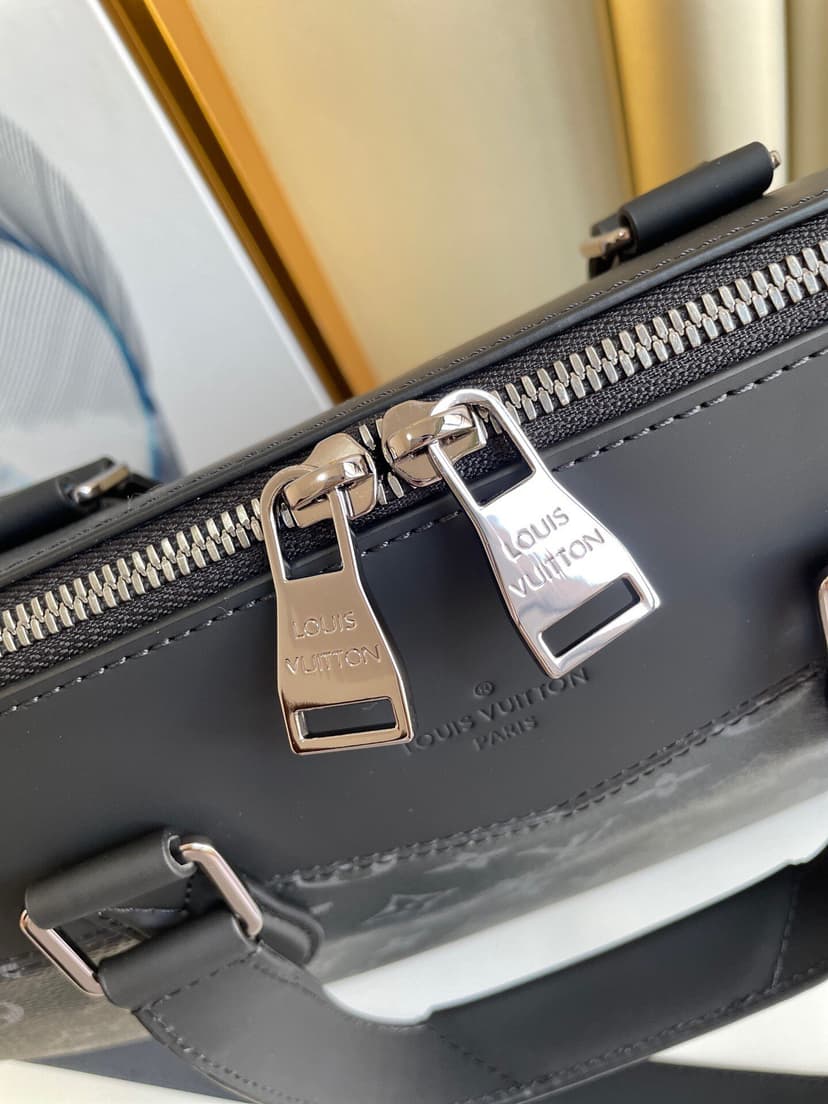 Louis Vuitton Briefcase Explorer Monogram Eclipse Canvas For Men, Men's Bags, Shoulder And Crossbody Bags 15.4in/39cm LV M40566