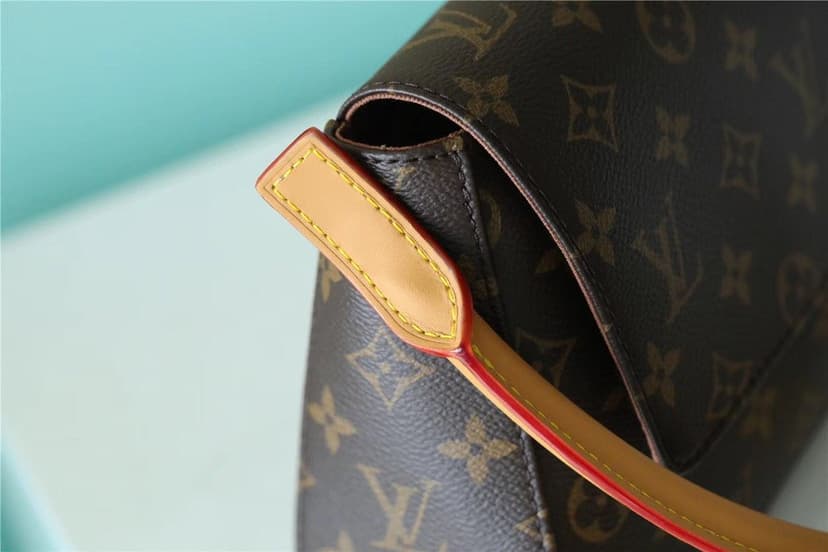 Louis Vuitton Mini Looping Flap Shoulder Bag Monogram For Women 9.4in/24cm Brown LV M51147