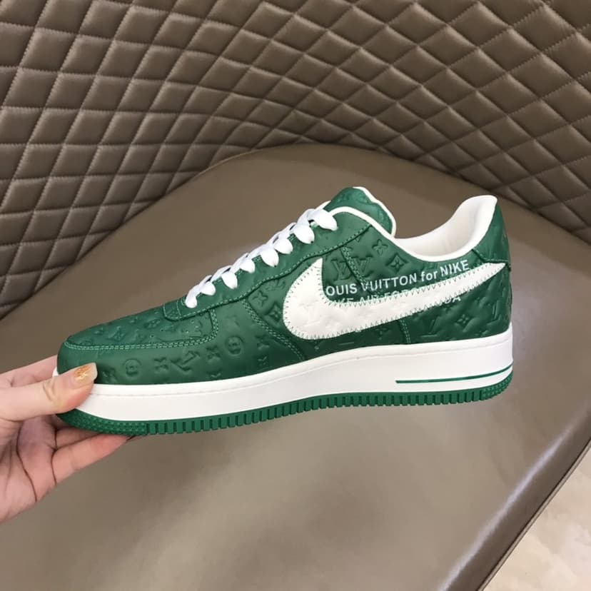 Louis Vuitton x Nike "Air Force 1" By Virgil Abloh in Green and White Sneaker For Men, Men's Shoes