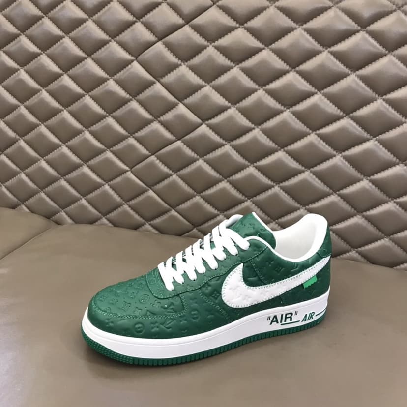 Louis Vuitton x Nike "Air Force 1" By Virgil Abloh in Green and White Sneaker For Men, Men's Shoes