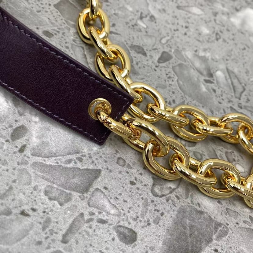 Bottega Veneta Chain Pouch Violet, For Women, Women?s Bags 12.2in/31cm