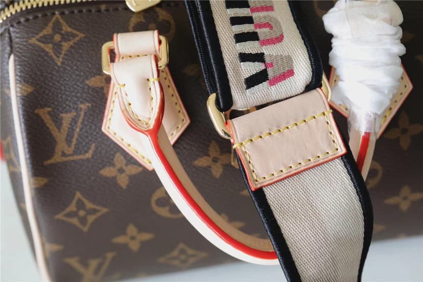 Louis Vuitton Speedy Bandouliere 20 Monogram Canvas Black For Women, Women's Handbags, Shoulder And Crossbody Bags 20cm/7.9in LV M46234