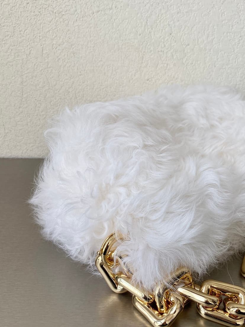 Bottega Veneta Chain Pouch White, For Women, Women's Bags 12.2in/31cm