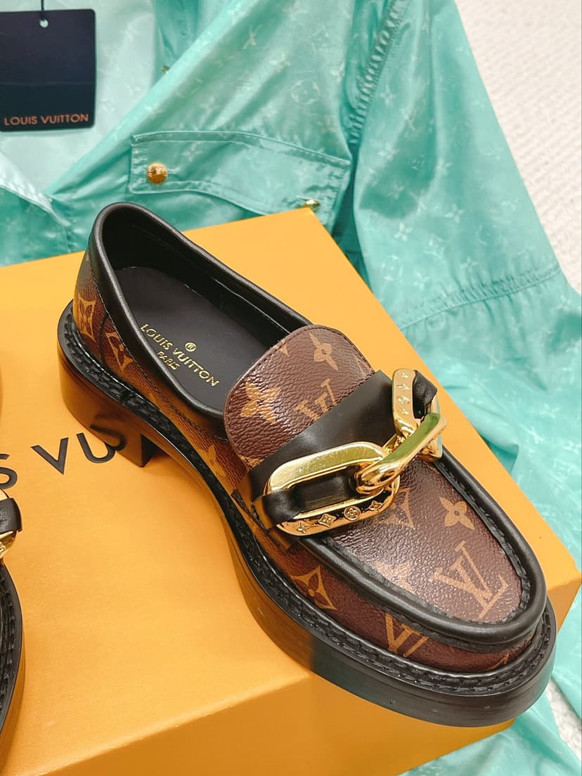 Louis Vuitton Women's Academy Loafer Brown For Women LV