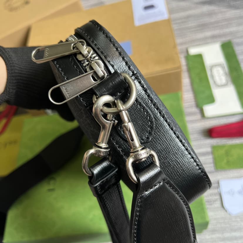 Gucci Shoulder Bag With Interlocking G Black GG Supreme Canvas For Women? 9.6in/24.5cm GG 703468 92THF 1000