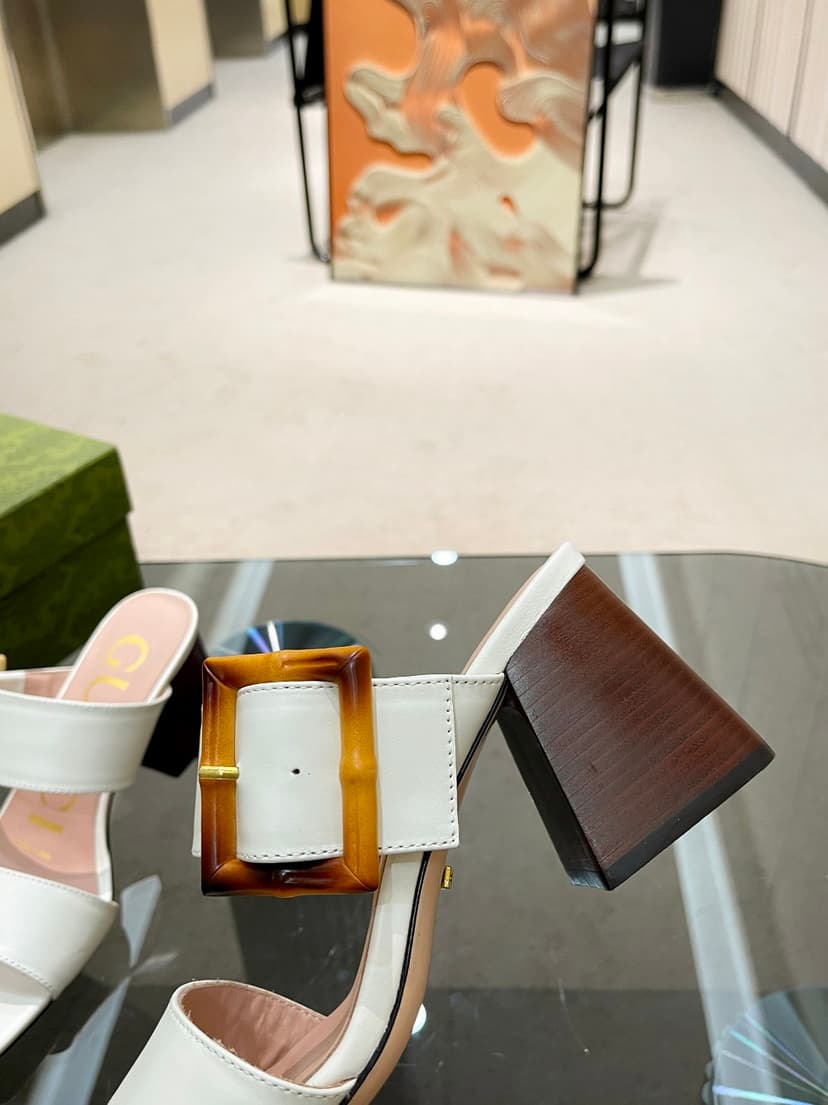 Gucci Women's Sandal With Bamboo Buckle White For Women GG‎ 674821 C9D00 9022