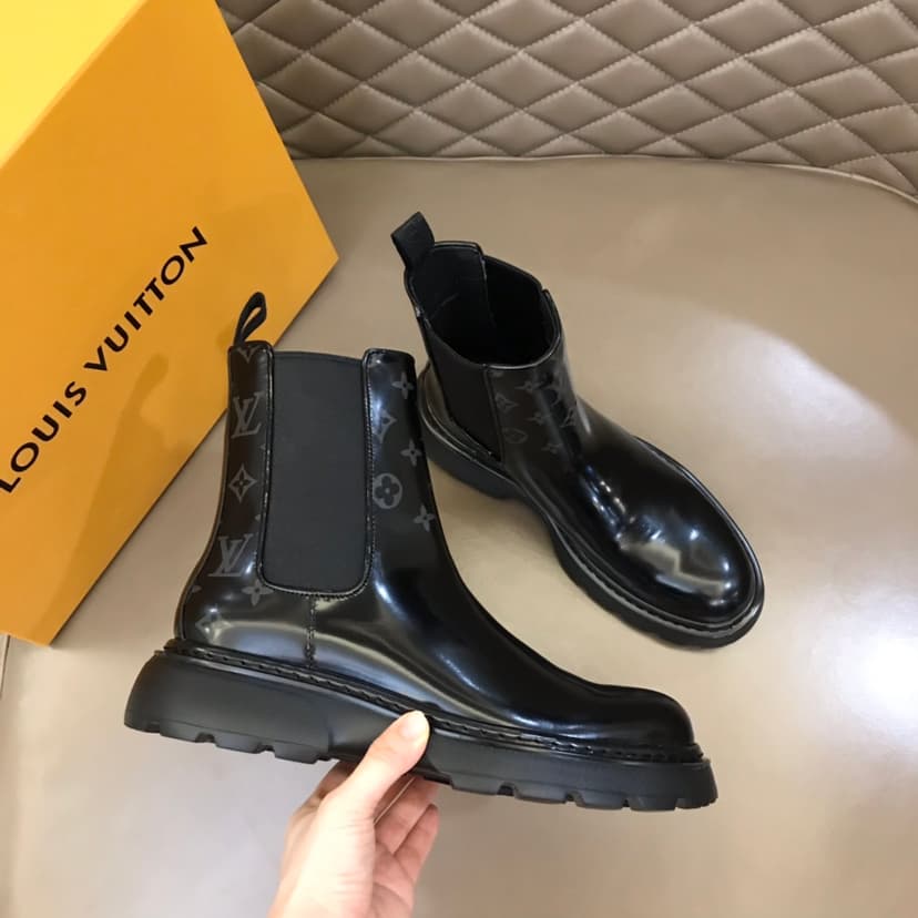 Louis Vuittion LV Bold Chelsea Boot Black For Men LV 1A9FE5