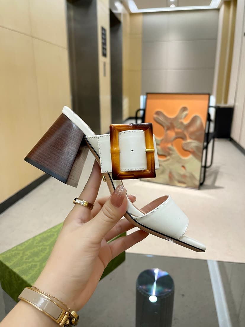 Gucci Women's Sandal With Bamboo Buckle White For Women GG‎ 674821 C9D00 9022