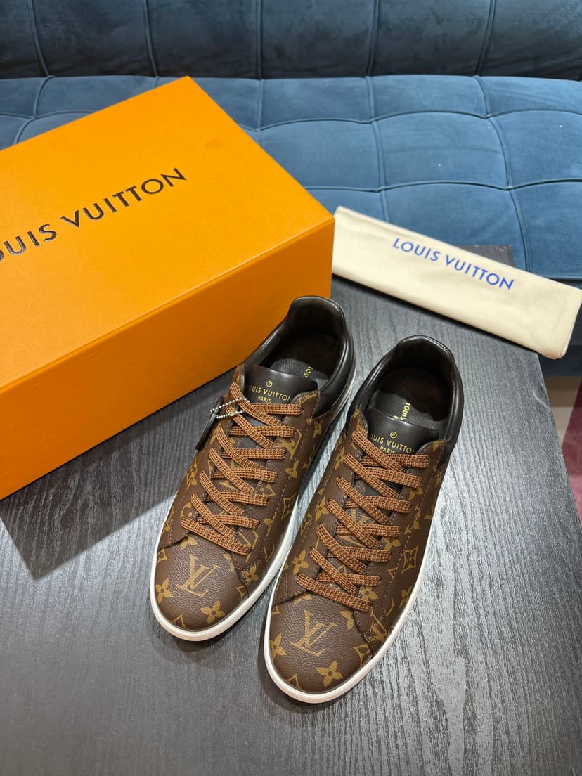 Louis VuittionLuxembourg Sneaker Brown For Men LV 1A4PAF