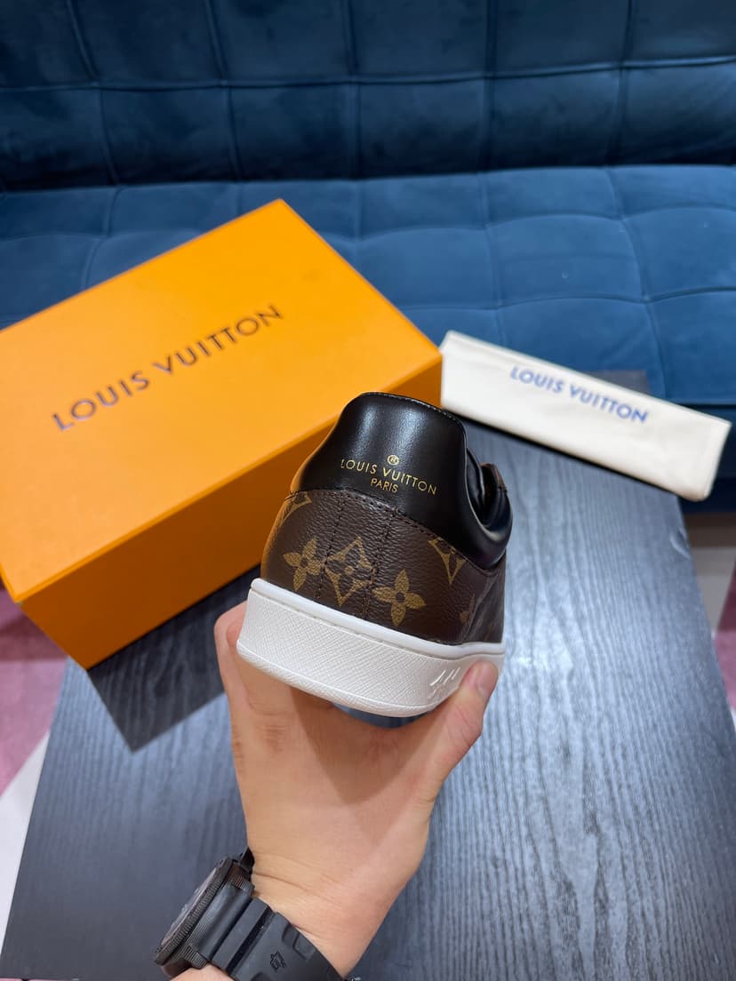 Louis VuittionLuxembourg Sneaker Brown For Men LV 1A4PAF