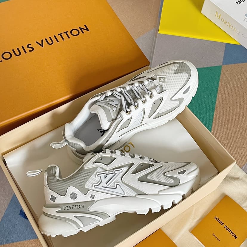 Louis Vuitton Men's LV Runner Tatic Sneaker White For Men LV 1A9TUZ