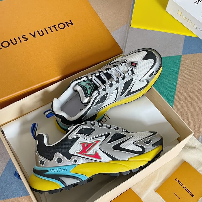 Louis Vuitton Men's LV Runner Tatic Sneaker Sliver For Men LV