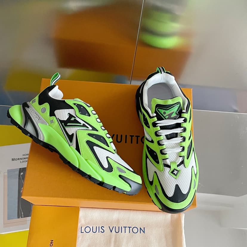 Louis Vuitton Men's LV Runner Tatic Sneaker Green For Men LV 1A9JER