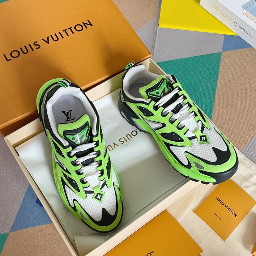 Louis Vuitton Men's LV Runner Tatic Sneaker Green For Men LV 1A9JER