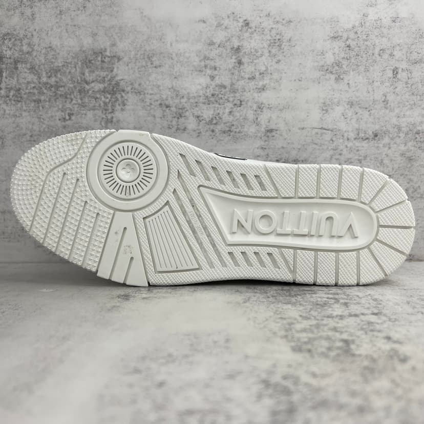 Louis Vuitton Women's LV Trainer Sneaker Green For Women LV 1AAGXF