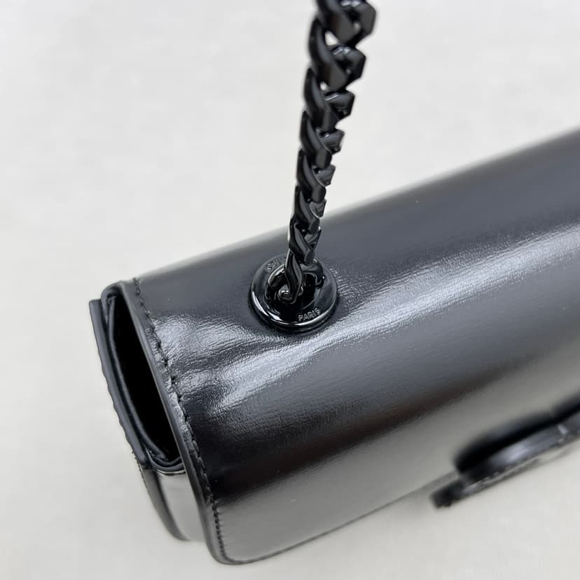 Celine Chain Shoulder Bag Triomphe Black For Women 8in/20.5cm 197993EQJ.38NN