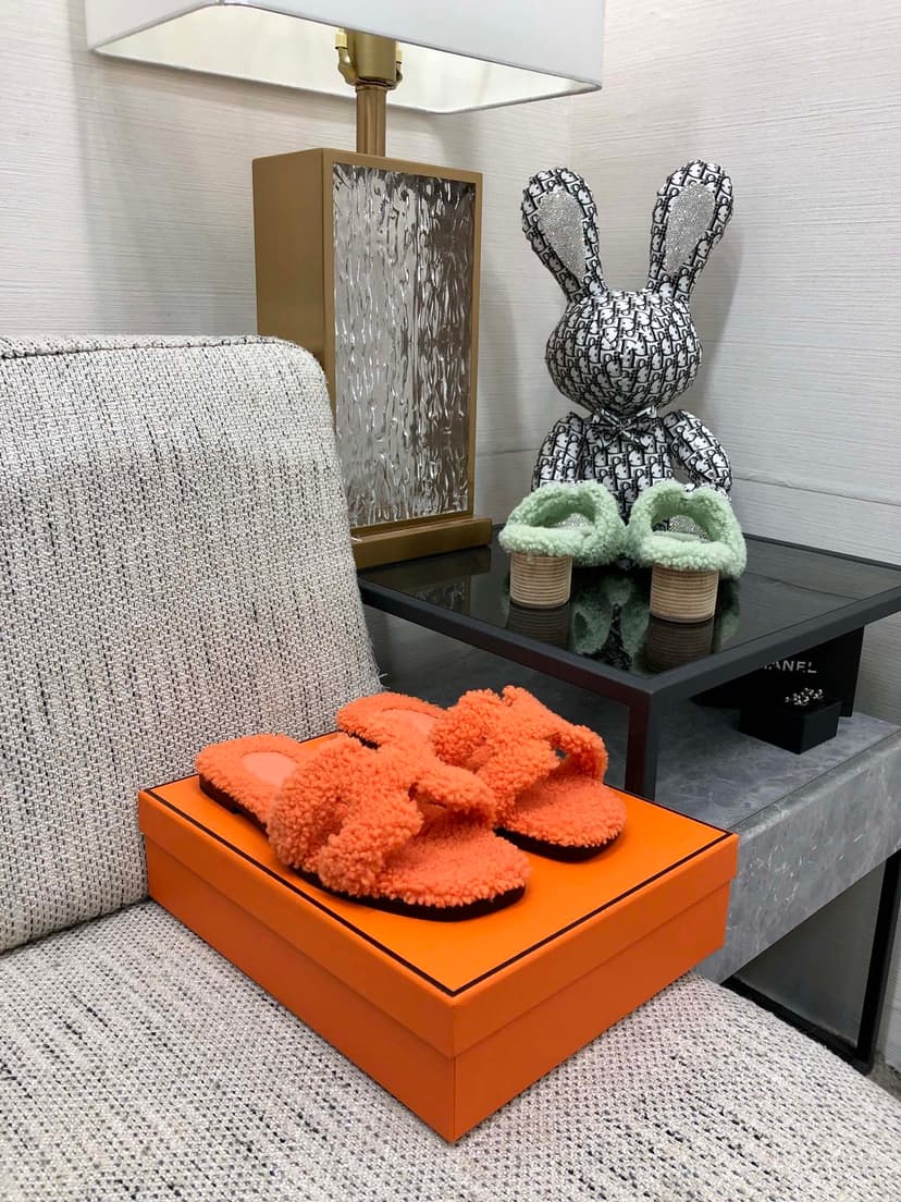 Hermes Oran Sandal Orange For Women H212178Z H5355