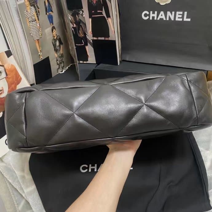 Chanel Shopping Chanel Bag 19 Black For Women, Women's Bags 16in/41cm