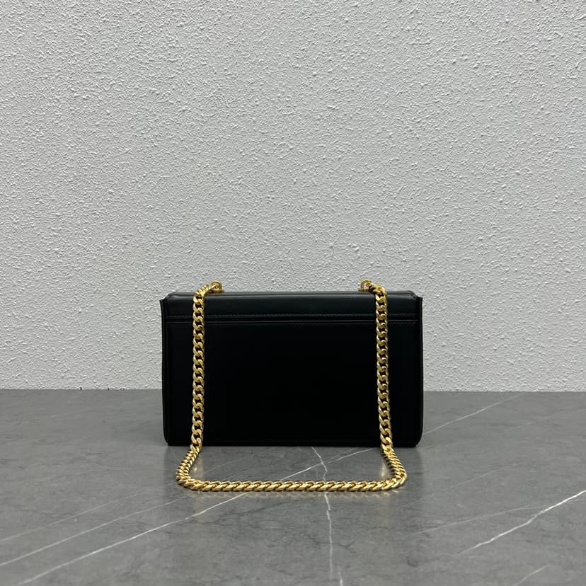 Celine Chain Box Triomphe Bag Black For Women 9in/22cm 110803BF4.38NO