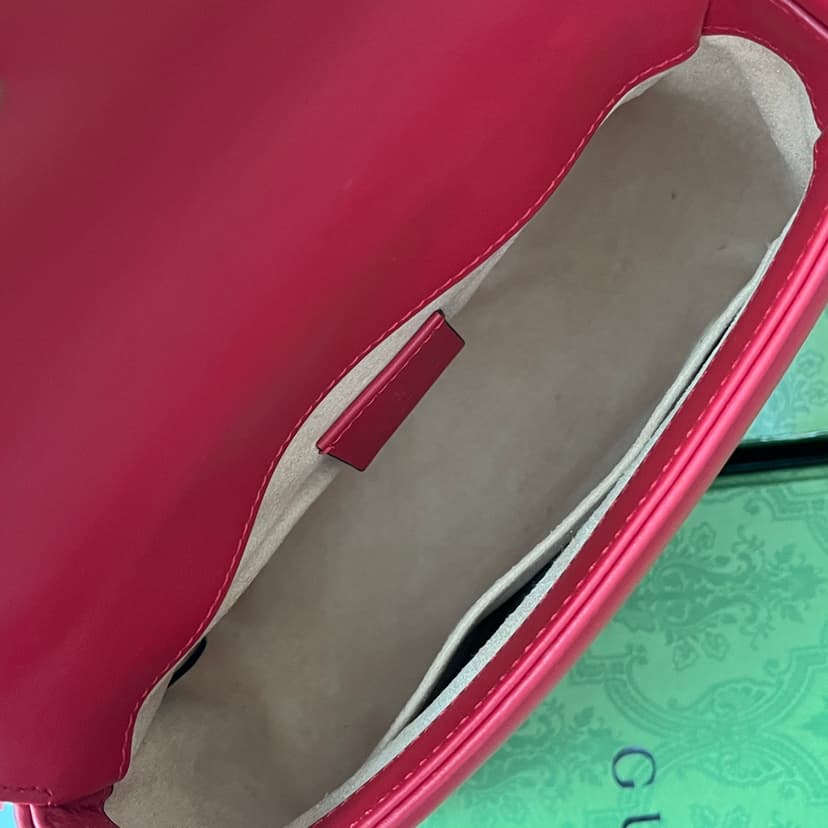 Gucci GG Marmont Mini Top Handle Bag Red For Women, Women's Bags 8.3in/21cm GG ?