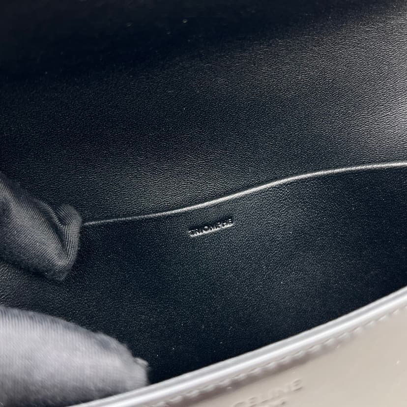 Celine Chain Shoulder Bag Triomphe Black For Women 8in/20.5cm 197993EQJ.38NN