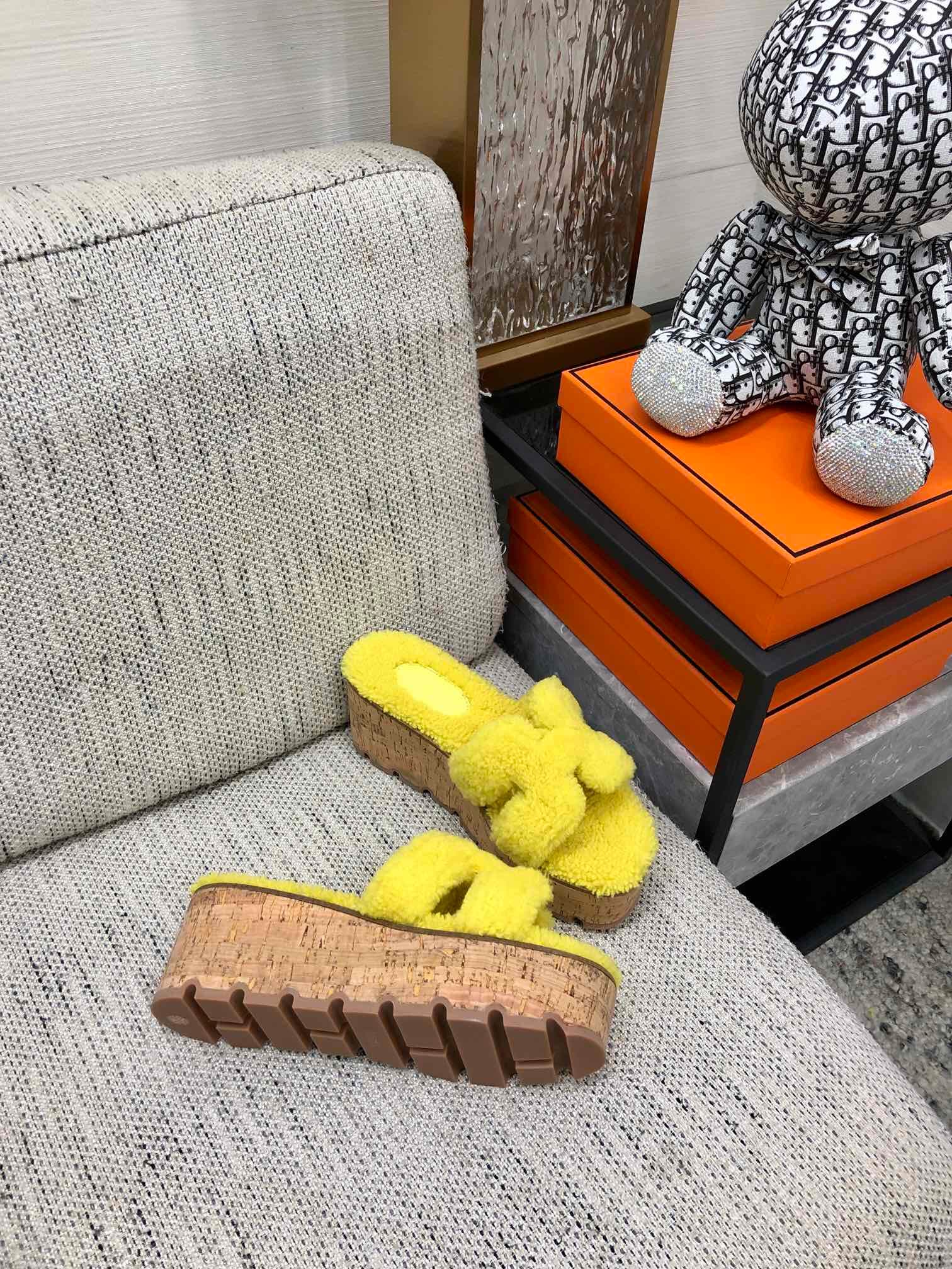 undefined - alternate